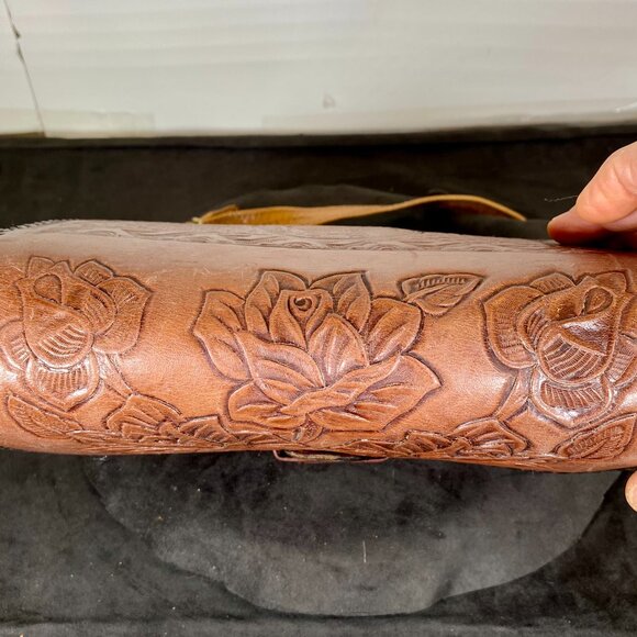 Rare, Vintage Hand Tooled, Medium, Fully Reversible, Mexican Leather Purse , - Picture 9 of 14